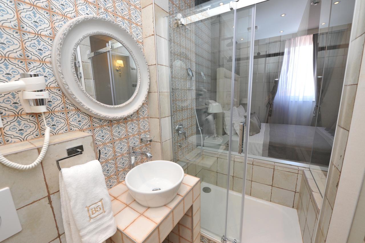 Bajamonti 5 Luxury Rooms สปลิท ภายนอก รูปภาพ